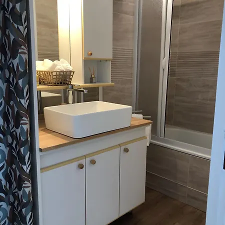 Apartment Les Loges De Bacchus Le Carpe Diem